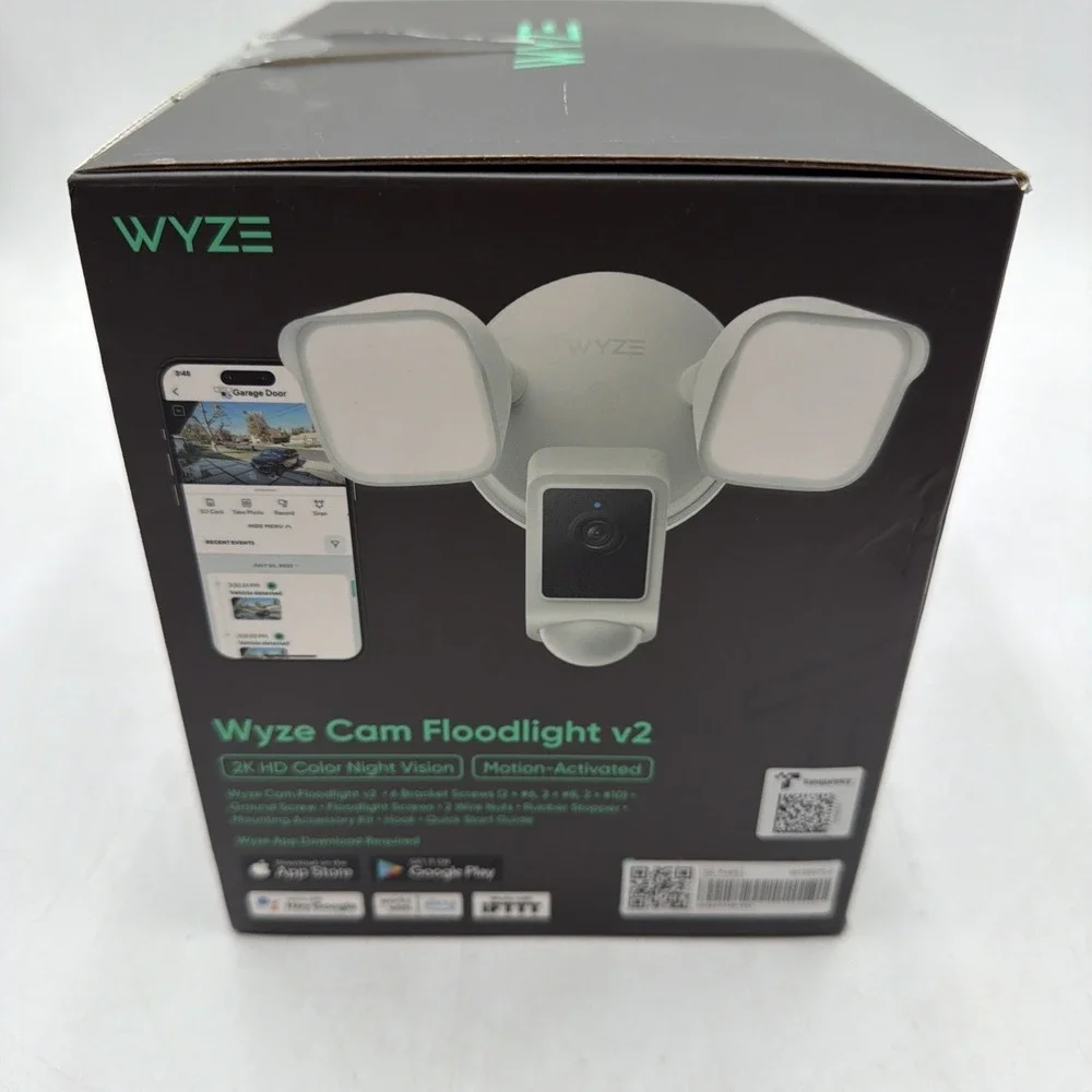 Wyze Cam Floodlight V2 Motion-Activated 2K HD Color Night Vision Camera